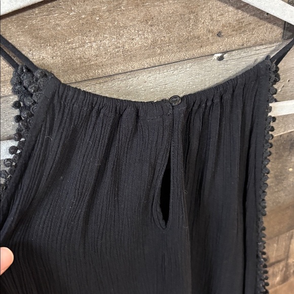 Dressy black tank - Picture 7 of 7